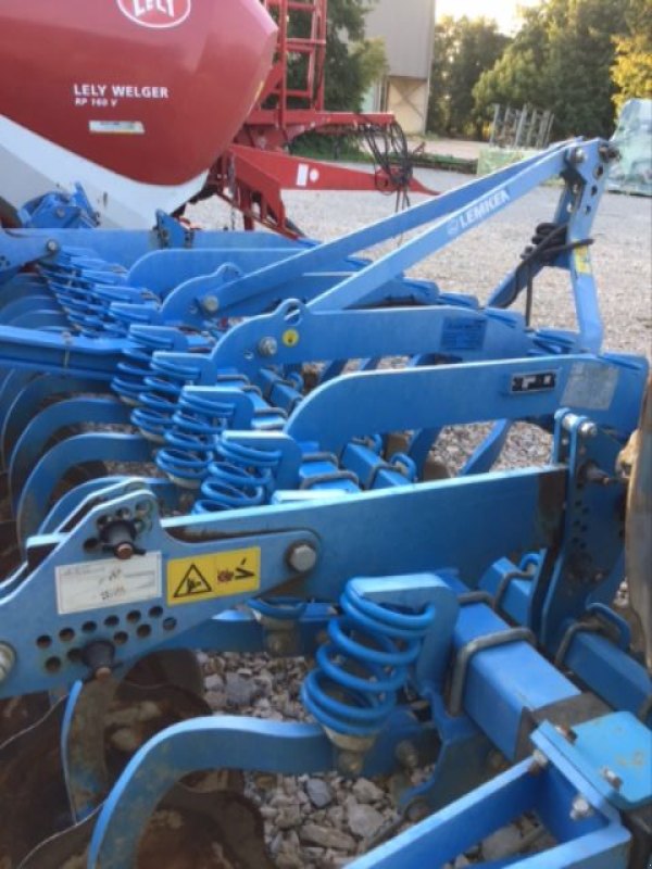 Grubber del tipo Lemken RUBIN 9, Gebrauchtmaschine en Condeissiat (Imagen 3)