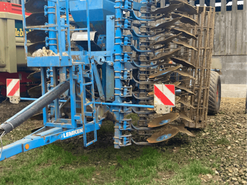 Grubber от тип Lemken RUBIN 9, Gebrauchtmaschine в CINTHEAUX