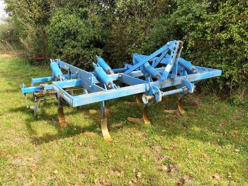 Grubber za tip Lemken SMARAG 9/300, Gebrauchtmaschine u SAINT-GERMAIN DU PUY (Slika 2)