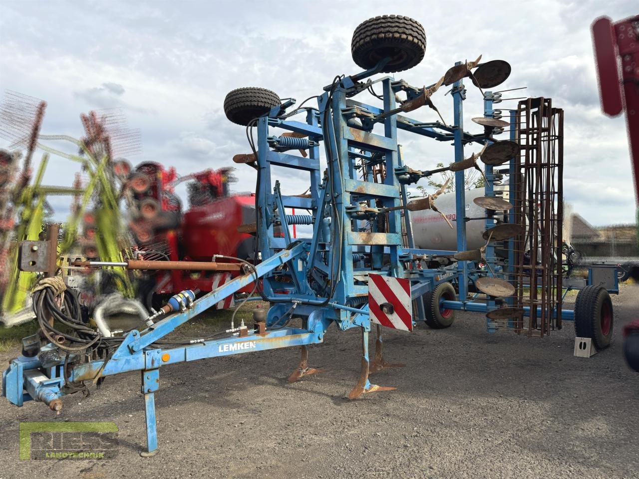 Grubber of the type Lemken SMARAGD 9/600 KUEA - B, Gebrauchtmaschine in Homberg (Ohm) - Maulbach (Picture 1)