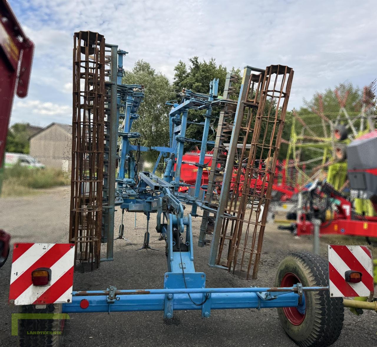 Grubber of the type Lemken SMARAGD 9/600 KUEA - B, Gebrauchtmaschine in Homberg (Ohm) - Maulbach (Picture 3)