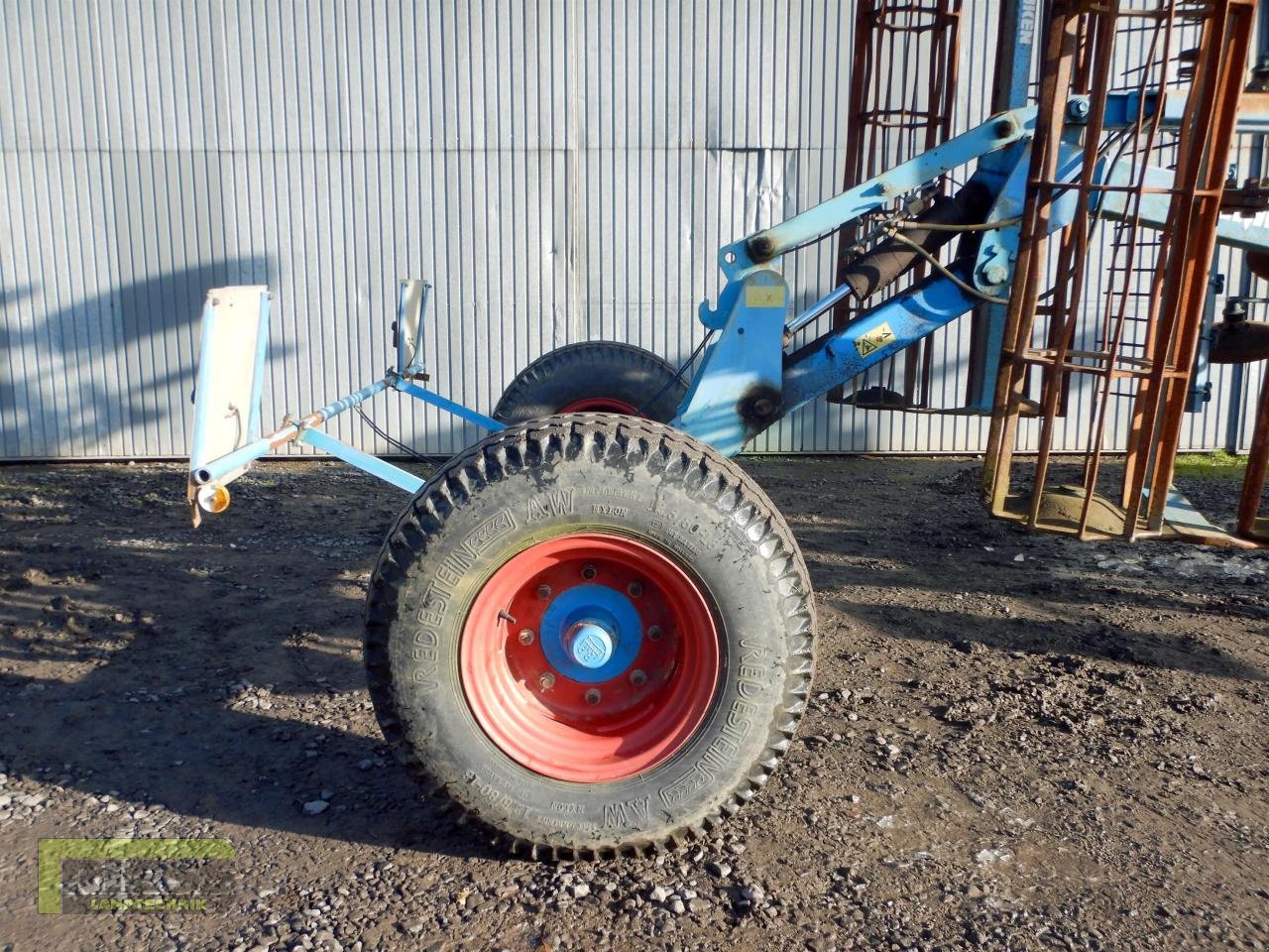 Grubber des Typs Lemken SMARAGD 9/600 KUEA - B, Gebrauchtmaschine in Homberg (Ohm) - Maulbach (Bild 16)