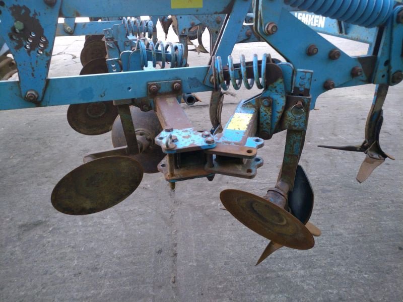 Grubber del tipo Lemken Smaragd 9/600 KUEA, Gebrauchtmaschine en Liebenwalde (Imagen 19)