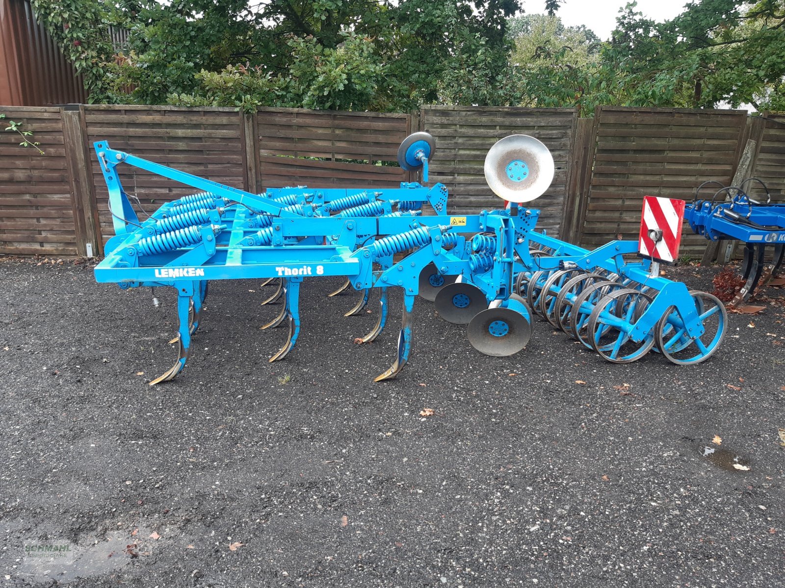 Grubber van het type Lemken THORIT 8/300, Gebrauchtmaschine in Oldenburg in Holstein (Foto 6)