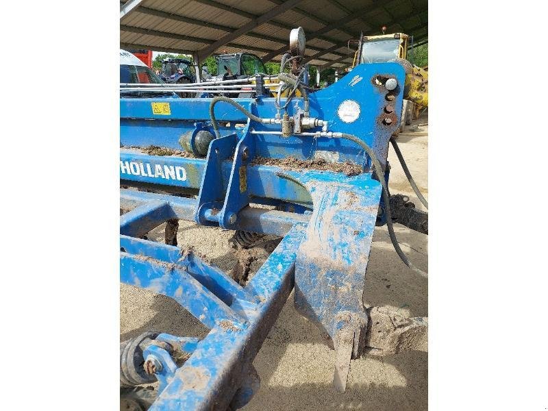 Grubber του τύπου New Holland STC400S, Gebrauchtmaschine σε PLUMELEC (Φωτογραφία 5)