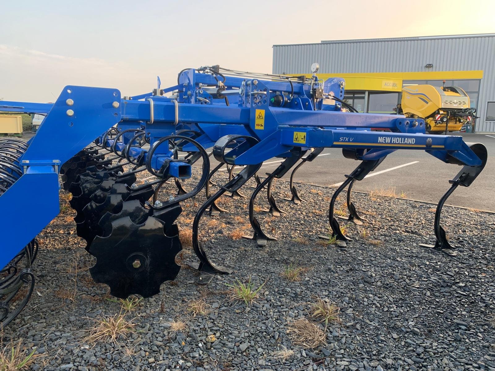 Grubber van het type New Holland STXV 400, Gebrauchtmaschine in CONDE SUR VIRE (Foto 3)