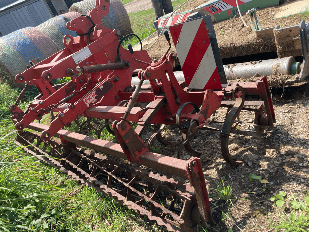 Grubber типа Pichon VIBROCULTEUR, Gebrauchtmaschine в TREMEUR (Фотография 2)