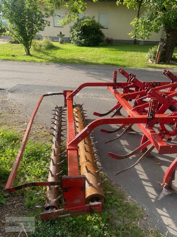 Grubber van het type Pöttinger Synkro 280, Gebrauchtmaschine in Weiden/Theisseil (Foto 4)