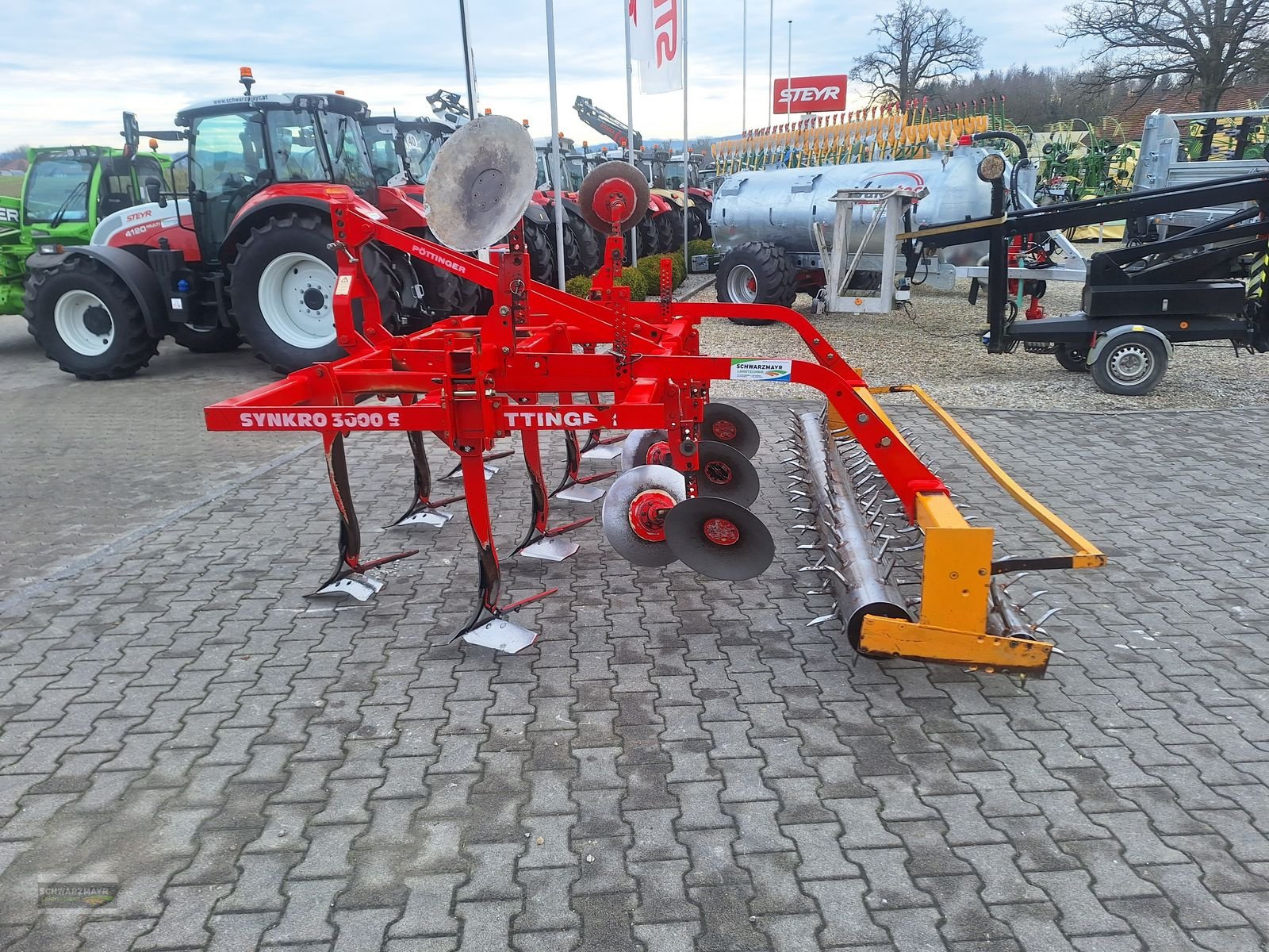 Grubber typu Pöttinger Synkro 3000 S mit Stachelwalze, Gebrauchtmaschine v Aurolzmünster (Obrázok 7)