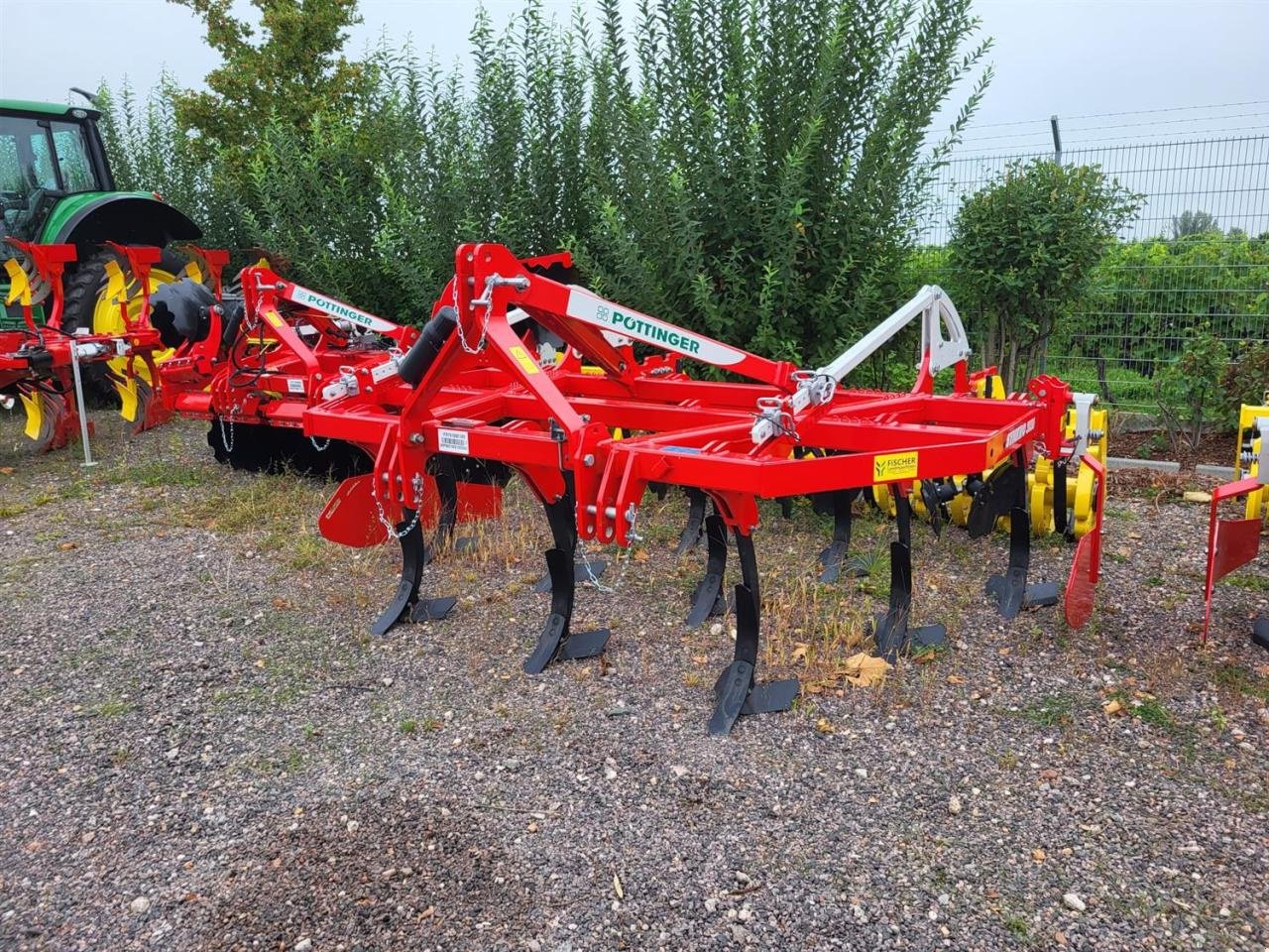 Grubber des Typs Pöttinger SYNKRO 3030, Neumaschine in Niederkirchen (Bild 3)