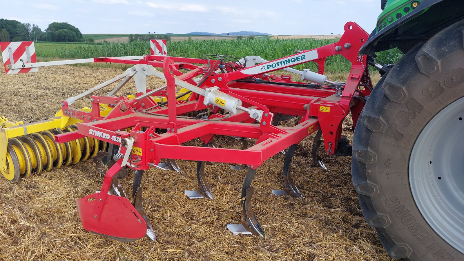 Grubber van het type Pöttinger Synkro 4030, Gebrauchtmaschine in Untermallebarn (Foto 3)