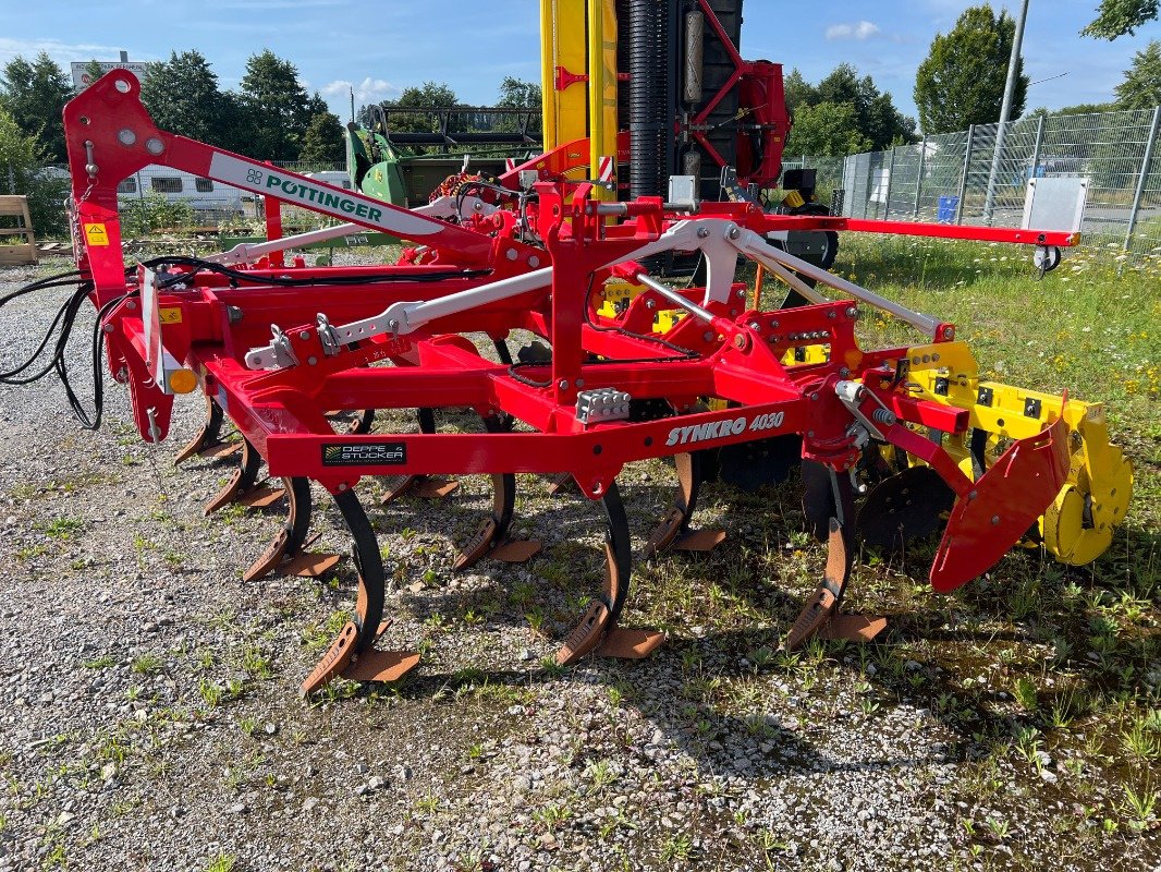 Grubber типа Pöttinger Synkro 4040 K, Gebrauchtmaschine в Steinheim-Bergheim (Фотография 3)