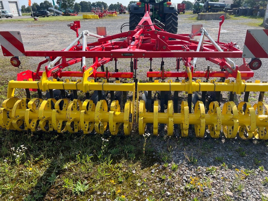 Grubber typu Pöttinger Synkro 4040 K, Gebrauchtmaschine v Steinheim-Bergheim (Obrázek 8)