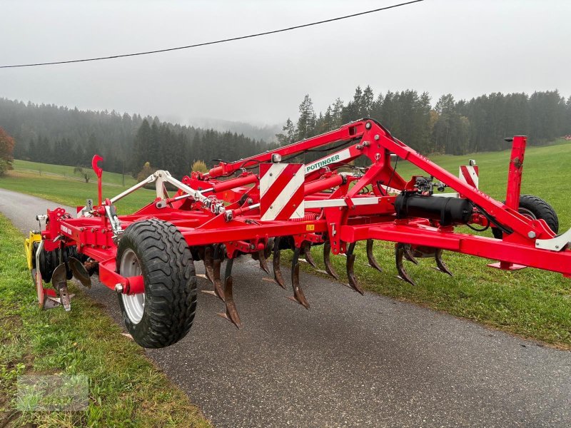 Grubber des Typs Pöttinger Synkro 5030 Nova T, Gebrauchtmaschine in Bad Leonfelden