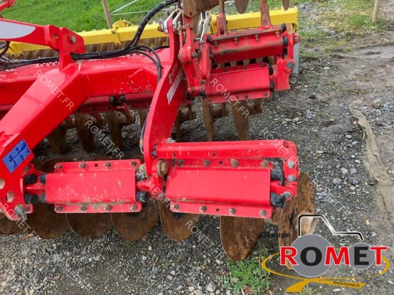 Grubber van het type Pöttinger TERRADISC3501, Gebrauchtmaschine in Gennes sur glaize (Foto 4)