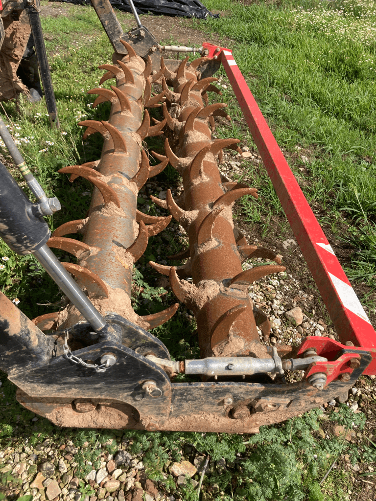 Grubber Türe ait Quivogne 7 DENTS, Gebrauchtmaschine içinde ISIGNY-LE-BUAT (resim 4)