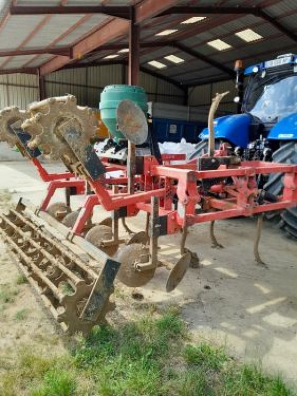 Grubber Türe ait Quivogne MAXICULTEUR, Gebrauchtmaschine içinde Belleville sur Meuse (resim 4)