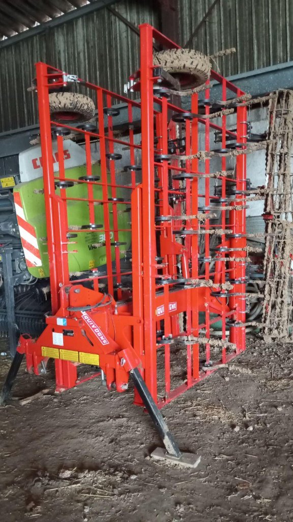 Grubber del tipo Quivogne VR 600 NG, Gebrauchtmaschine en Gondrecourt-le-Château (Imagen 1)