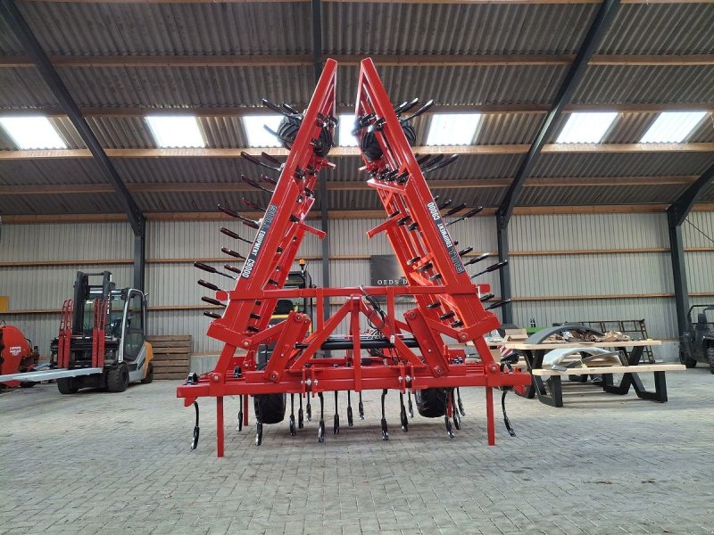 Grubber of the type Sonstige Bull Equipment C9000, Neumaschine in Donkerbroek (Picture 1)