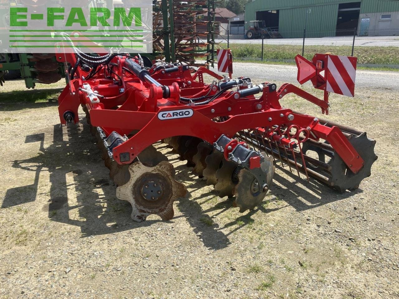 Grubber del tipo Unia dechaumeur unia cargo txl45, Gebrauchtmaschine In PLOUIGNEAU (Immagine 2)