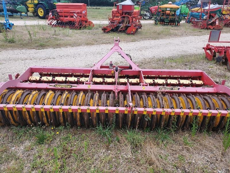 Grubber tip Väderstad CARRIER400, Gebrauchtmaschine in BRAY en Val (Poză 4)