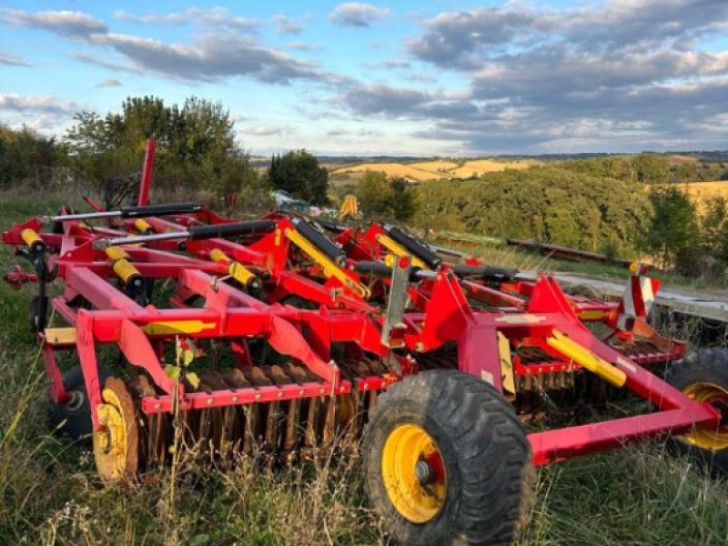 Grubber del tipo Väderstad CULTUS CS 420, Gebrauchtmaschine en BOULOGNE SUR GESSE