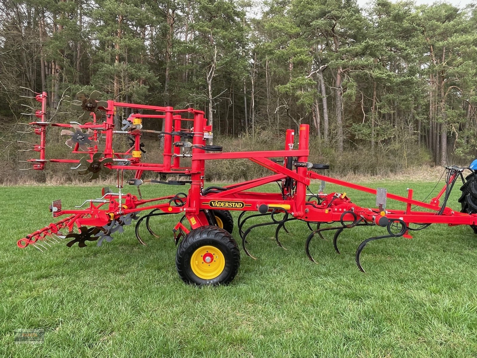 Grubber typu Väderstad Swift 400, Gebrauchtmaschine v Lichtenfels (Obrázok 2)