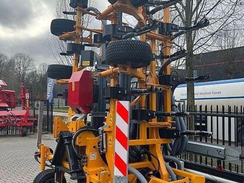 Grubber van het type Veenhuis terraject 300 8.12 #30639, Gebrauchtmaschine in STEENBERGEN (Foto 1)