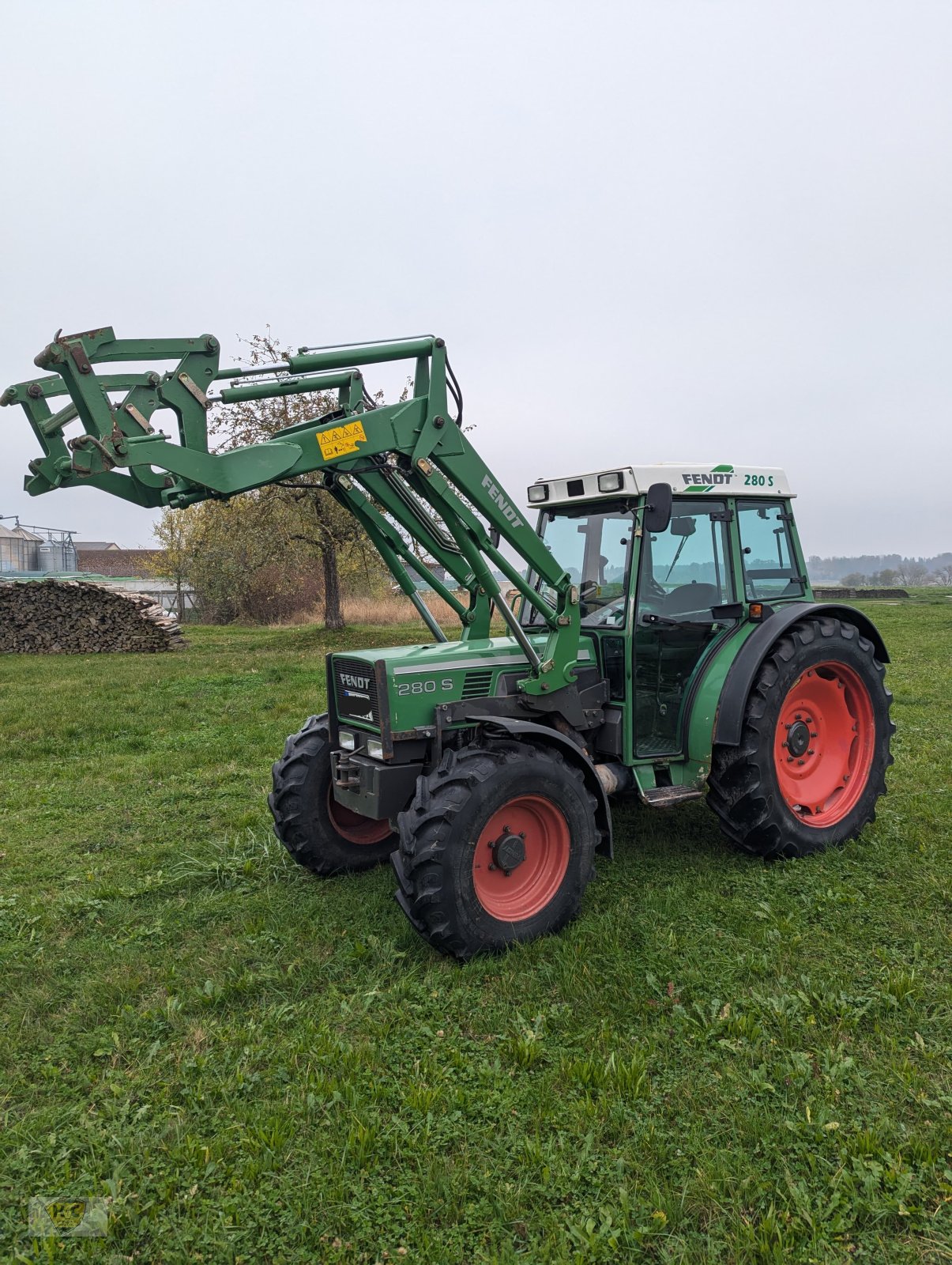 Grünlandtraktor Türe ait Fendt 280 S, Gebrauchtmaschine içinde Willanzheim (resim 5)