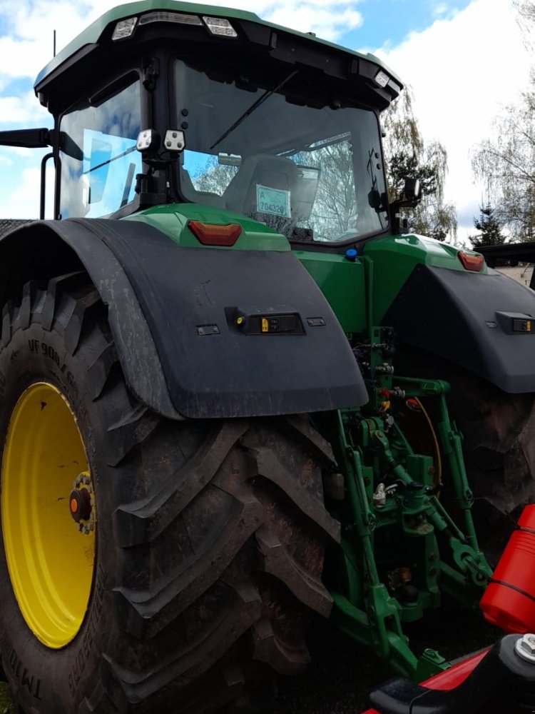 Grünlandtraktor типа John Deere 8R 340, Gebrauchtmaschine в Praha (Фотография 11)