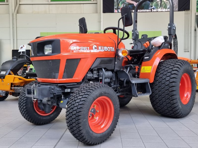 Grünlandtraktor of the type Kubota EK1-261, Neumaschine in Olpe (Picture 1)