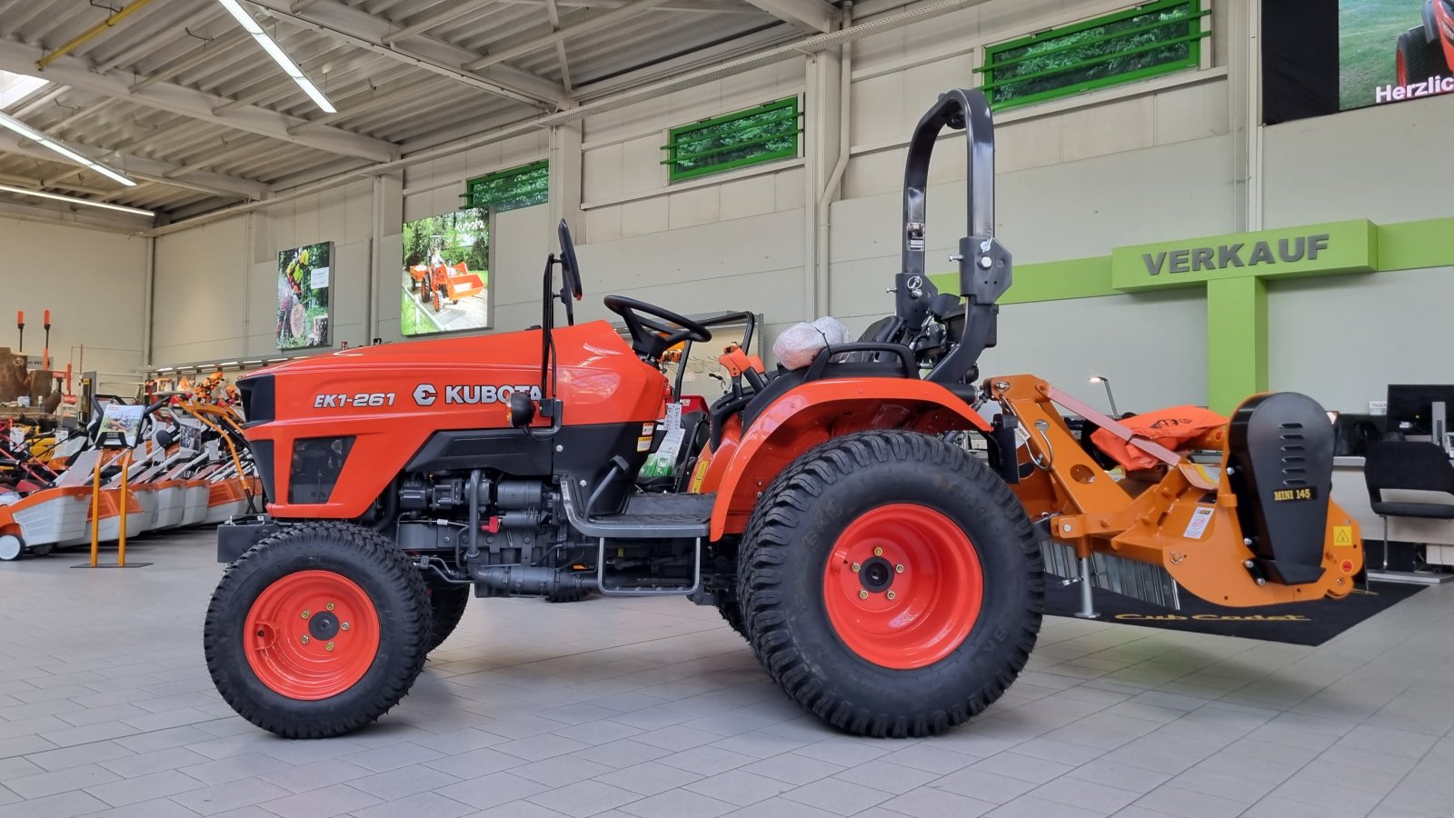 Grünlandtraktor van het type Kubota EK1-261, Neumaschine in Olpe (Foto 2)