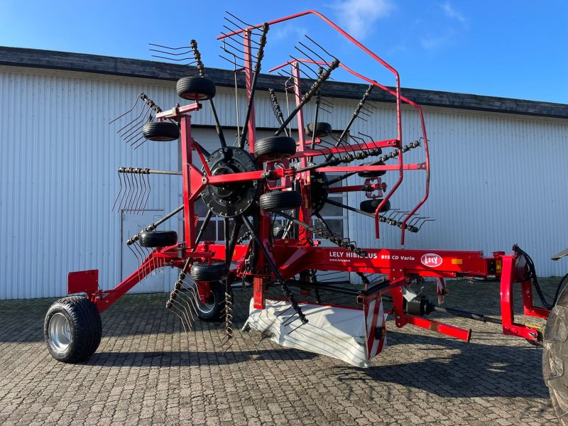 Grünlandtraktor of the type Lely Hibiscus 815 Vario Schwader, Mittelschwader, Gebrauchtmaschine in Dinklage (Picture 1)