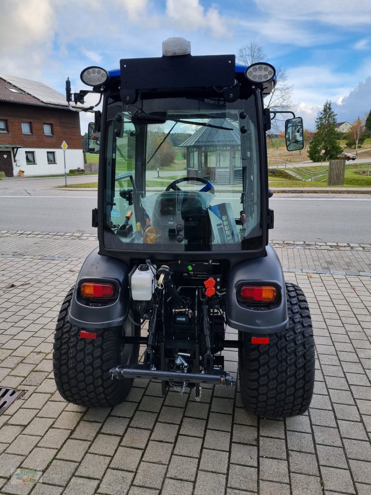 Grünlandtraktor of the type Solis 26 HST, Neumaschine in Tann (Picture 5)