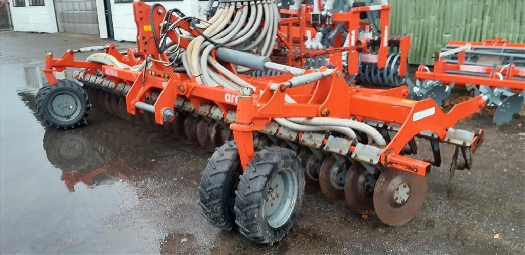 Gülleeinarbeitungstechnik tip Unia Ares XL Slurry 6m Disc m/Vogelsang fordeler, Gebrauchtmaschine in Hadsund (Poză 1)