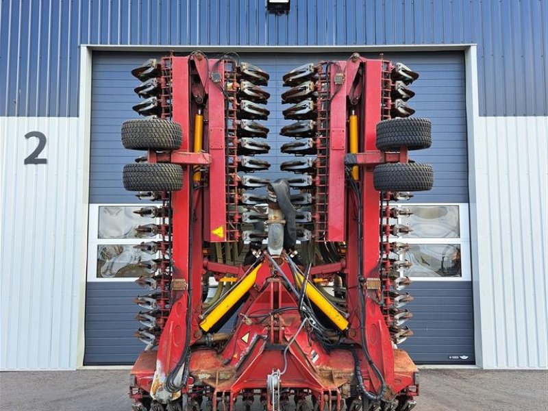 Gülleeinarbeitungstechnik des Typs Vredo ZB 12068 Der er monteret 2 X 2 støttehjul i front., Gebrauchtmaschine in Ulfborg