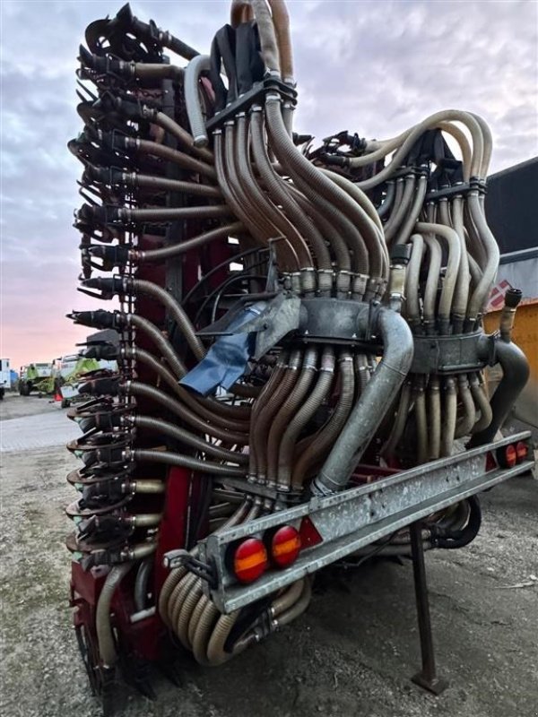 Gülleeinarbeitungstechnik van het type Vredo ZB3 12068, Gebrauchtmaschine in Gjerlev J. (Foto 4)