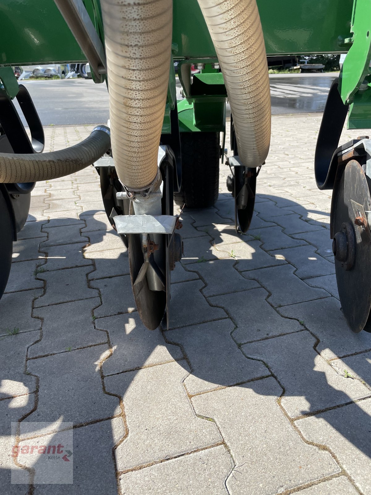 Gülleschlitzgerät des Typs Garant Kotte Slurry Disc 600, Neumaschine in Rieste (Bild 5)