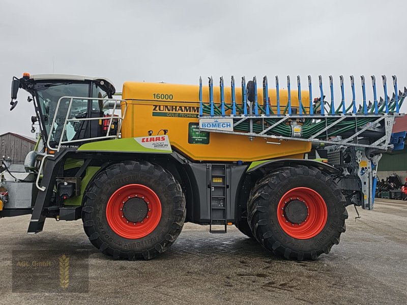 Gülleselbstfahrer of the type CLAAS Xerion 4200 Saddle Trac RTK / BOMECH / Volmer, Gebrauchtmaschine in Eichendorf (Picture 1)