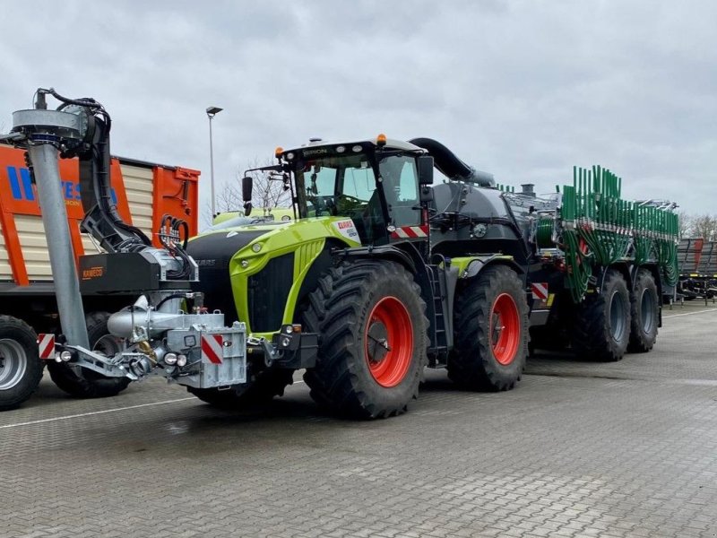 Gülleselbstfahrer van het type Sonstige Claas Xerion 4500 - Kaweco 28m3, Gebrauchtmaschine in Dodewaard (Foto 1)