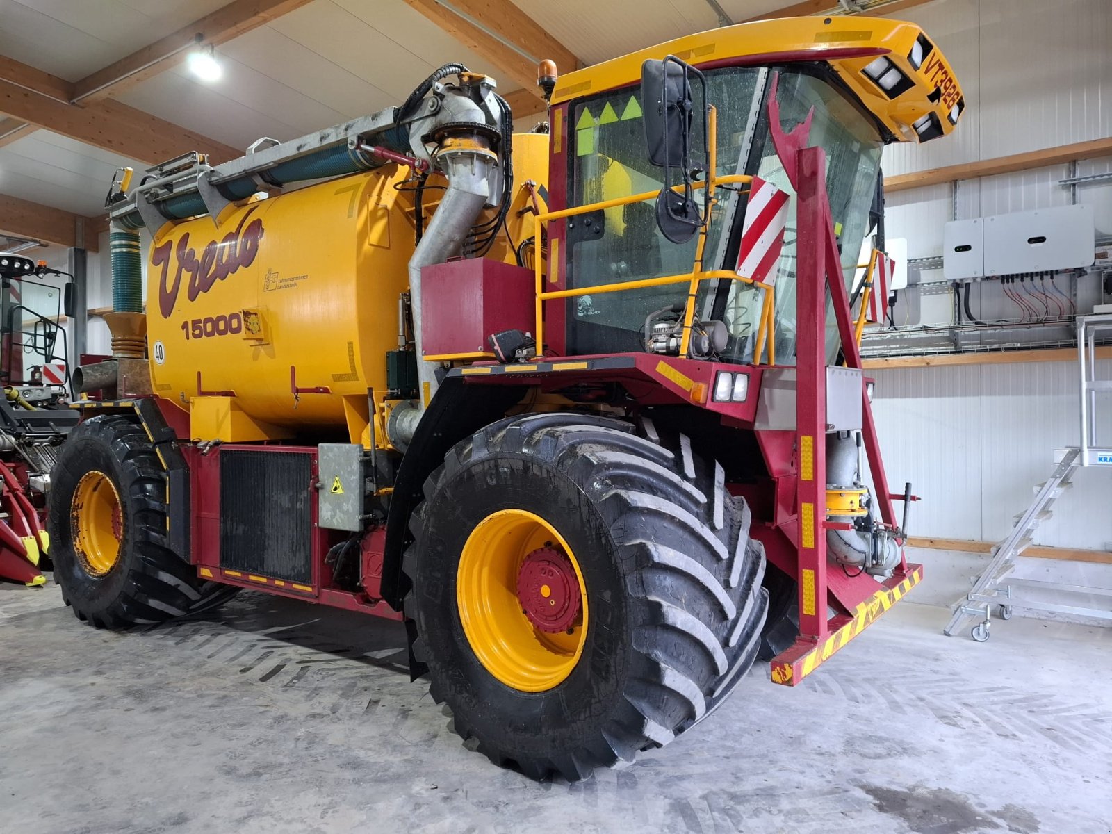 Gülleselbstfahrer des Typs Vredo VT 3926, Gebrauchtmaschine in Regensburg (Bild 1)