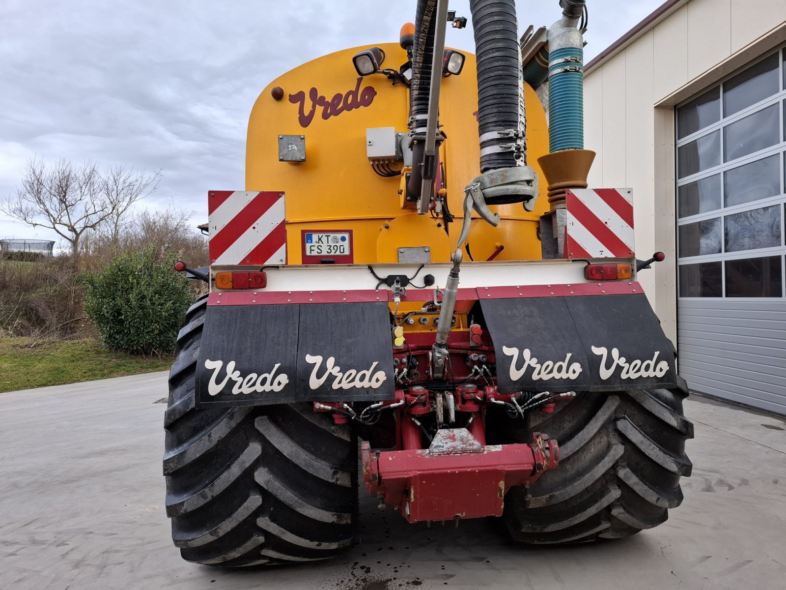 Gülleselbstfahrer des Typs Vredo VT 3926, Gebrauchtmaschine in Regensburg (Bild 3)