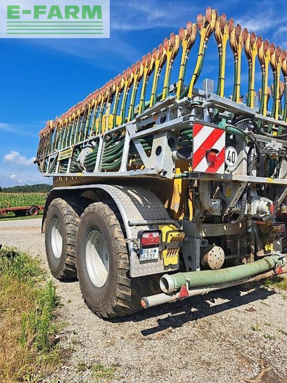 Gülleselbstfahrer типа Zunhammer mke 14 pu mit 15 m glidefix mit doppeldüse, Gebrauchtmaschine в NEUKIRCHEN V. WALD (Фотография 4)