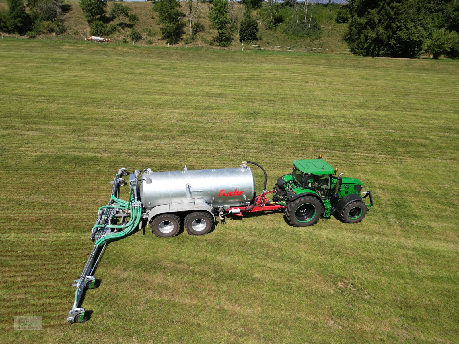 Gülleverteiltechnik of the type BHE Agrotec GmbH Rohrverteiler Typ 1200, Neumaschine in Bad Kötzting (Picture 5)