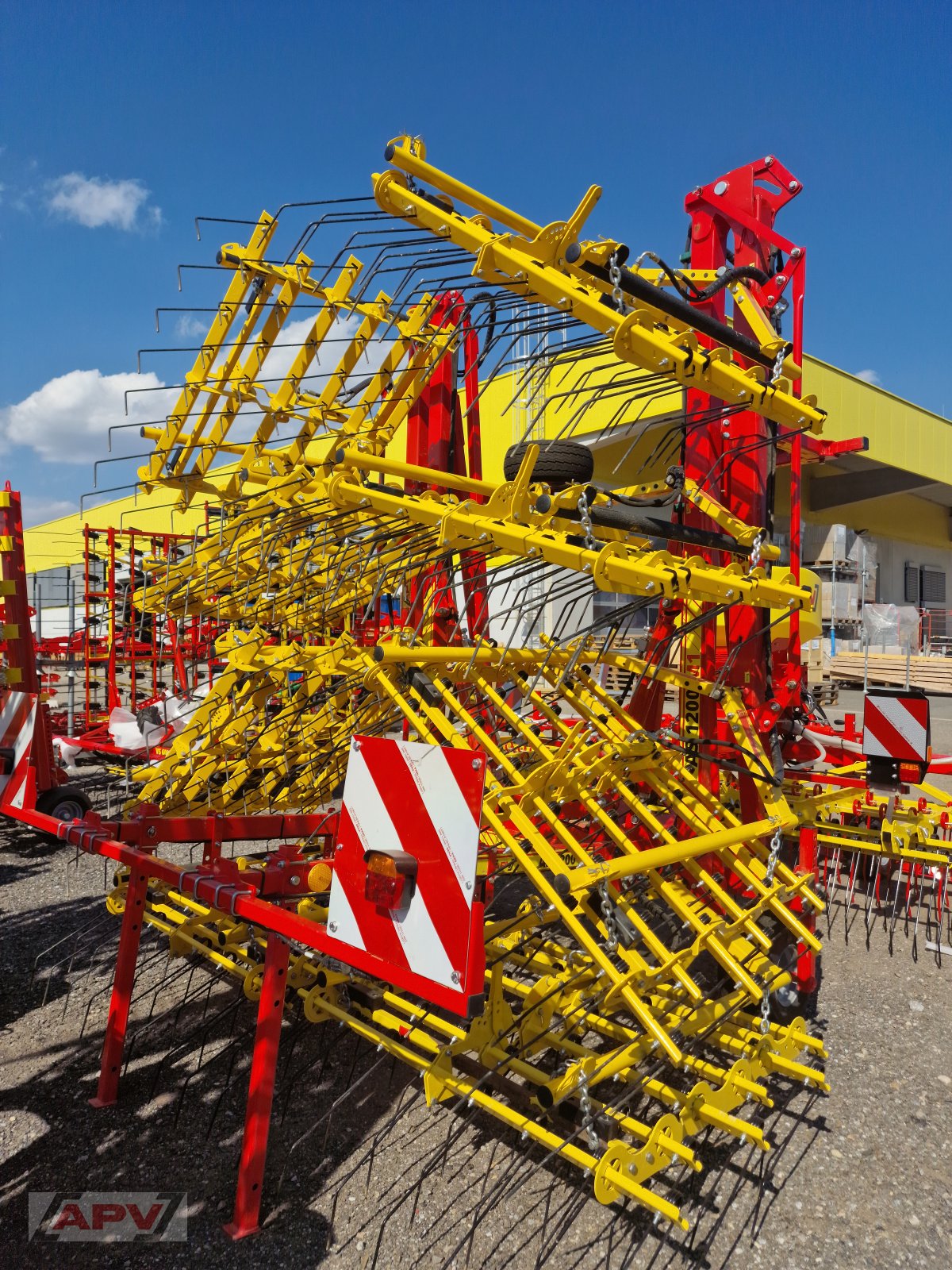 Hackstriegel van het type APV Vorführgerät Ackerstriegel AS 1200 M1, Gebrauchtmaschine in Hötzelsdorf (Foto 3)