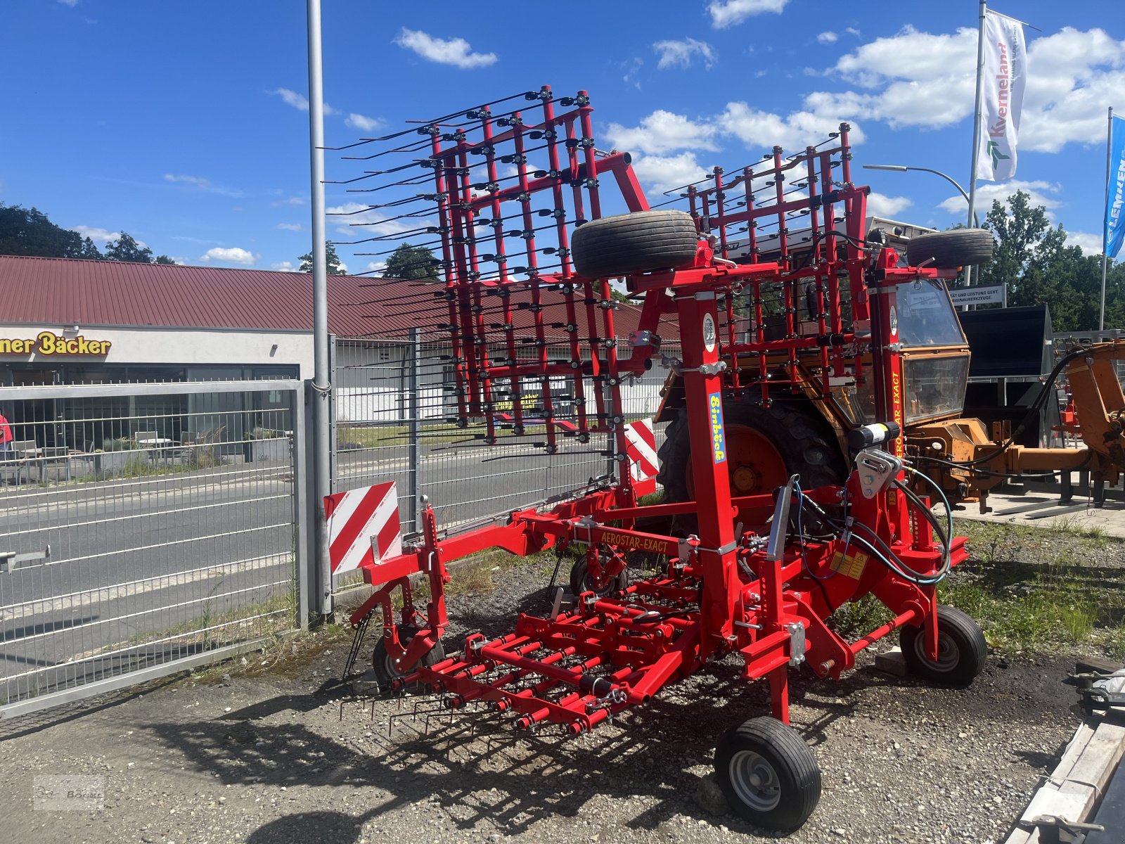 Hackstriegel van het type Einböck Aerostar-Exact 600, Gebrauchtmaschine in Erbendorf (Foto 2)