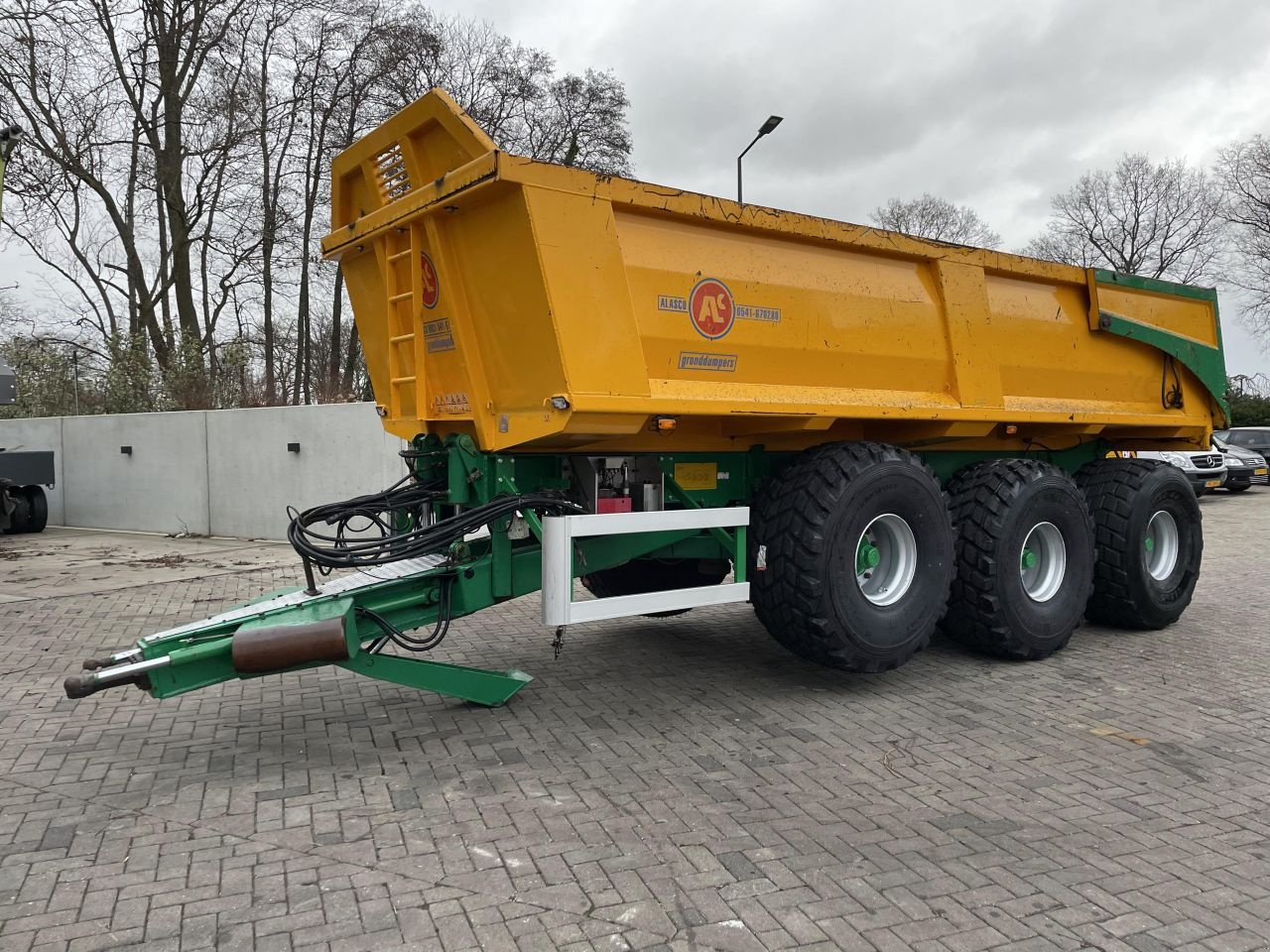 Häcksel Transportwagen of the type Alasco Tridem Gronddumper, Gebrauchtmaschine in Vriezenveen (Picture 1)