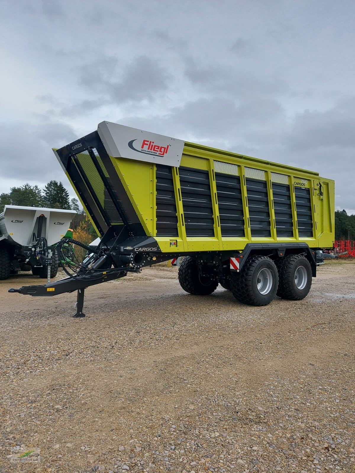 Häcksel Transportwagen del tipo Fliegl Cargos 750 Trend Tandem, Neumaschine en Pegnitz-Bronn (Imagen 1)