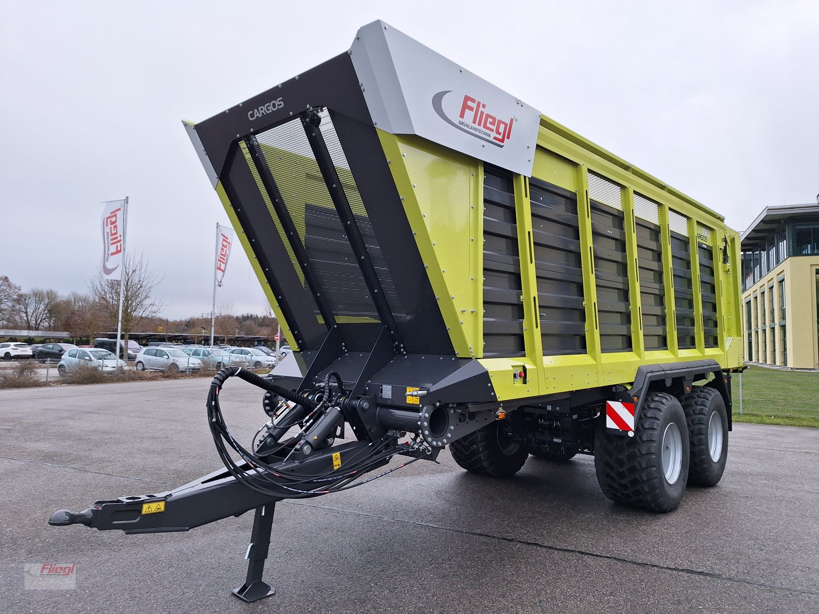 Häcksel Transportwagen des Typs Fliegl CARGOS HTW750Trend-Tandem, Gebrauchtmaschine in Kirchdorf bei Haag (Oberbayern) (Bild 9)