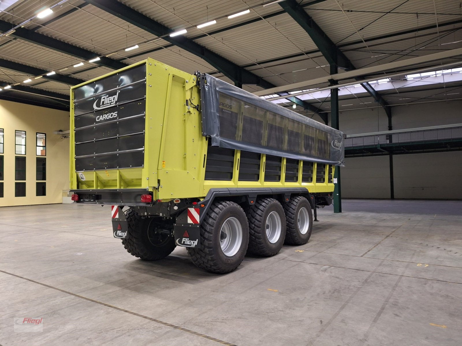 Häcksel Transportwagen des Typs Fliegl CARGOS HTW760Business-Tridem, Gebrauchtmaschine in Kirchdorf bei Haag (Oberbayern) (Bild 4)